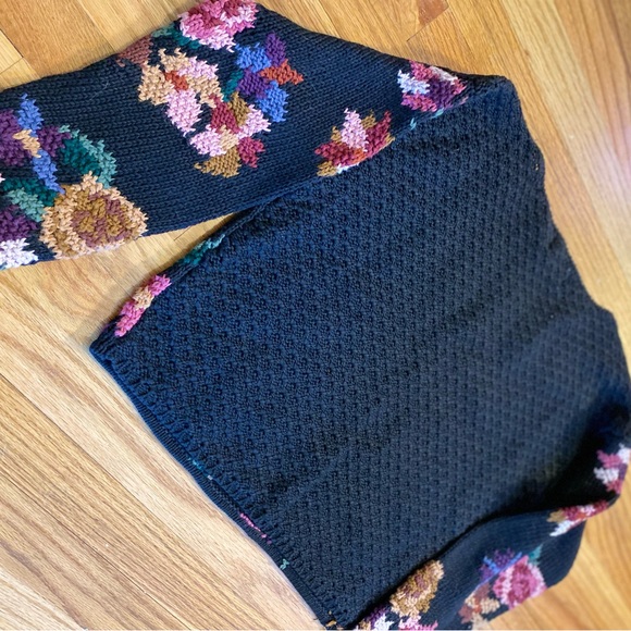 VTG Floral sweater - Picture 6 of 12